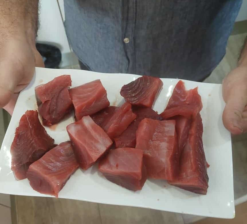 Sočni komadi tune prikladni sa sashimi i tartar steak
