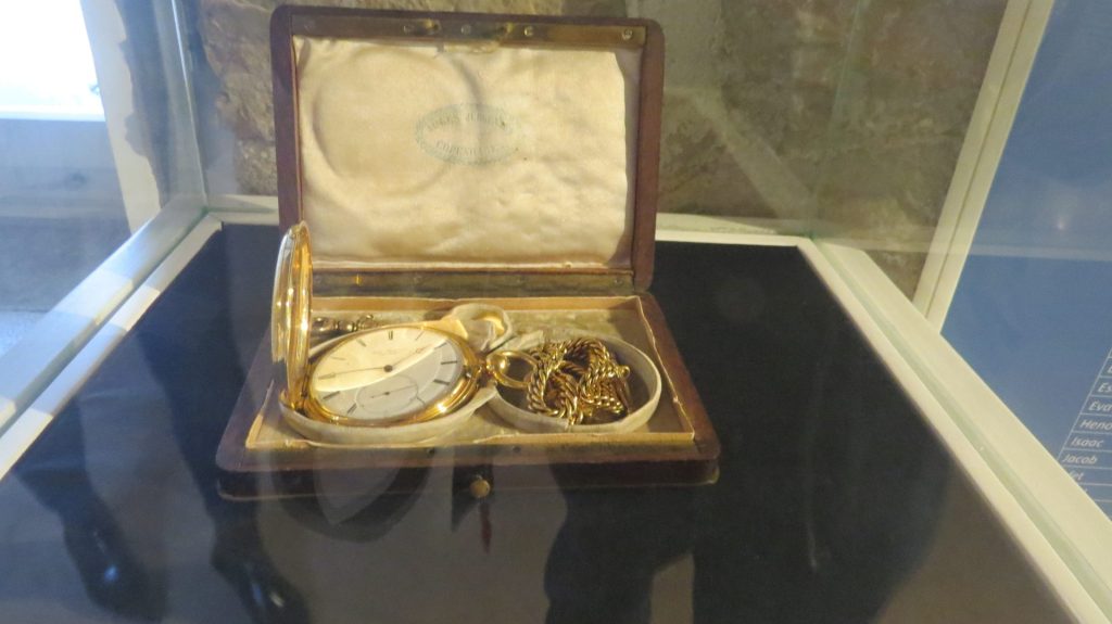 Zlatni sat kojeg je kapetanu Jozi Šunji poklonio Abraham Linkoln