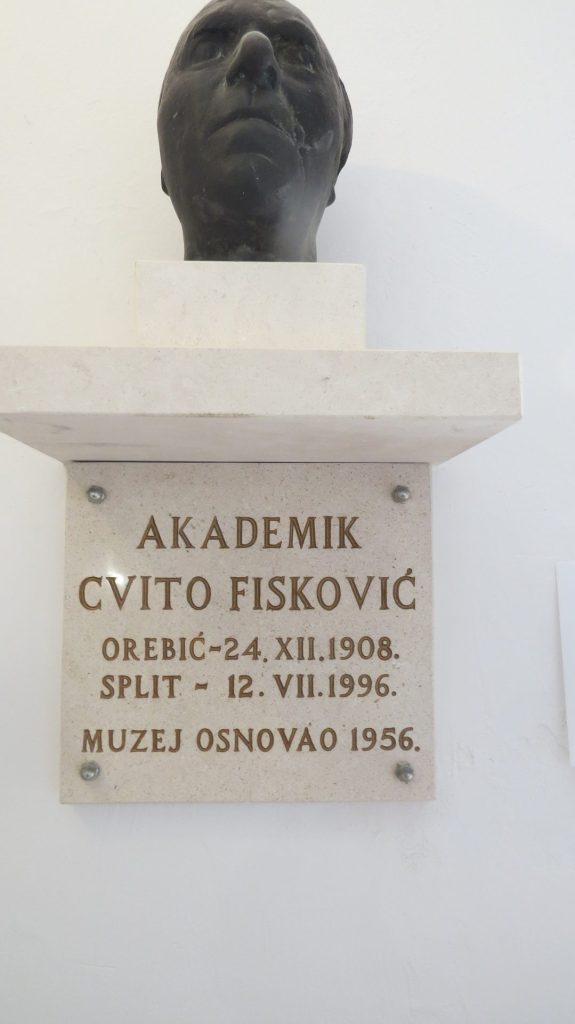 Bista akademika Cvita Fiskovića
